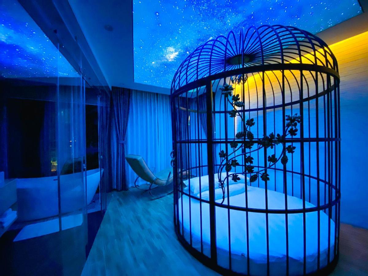 Vyan Beach House Da Nang Exterior photo